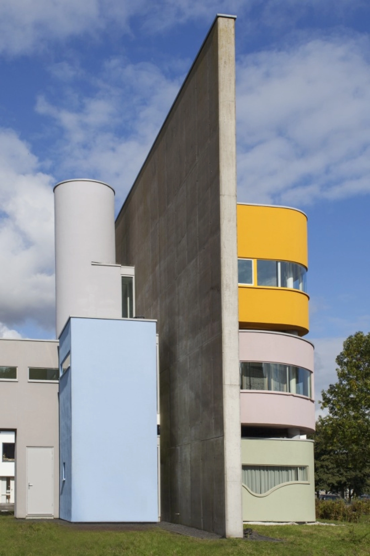 Wall House #2 'The Distortion of the Every Day'